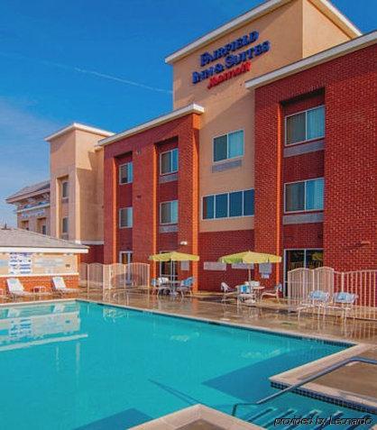 Fairfield Inn & Suites By Marriott Visalia Tulare Exterior photo